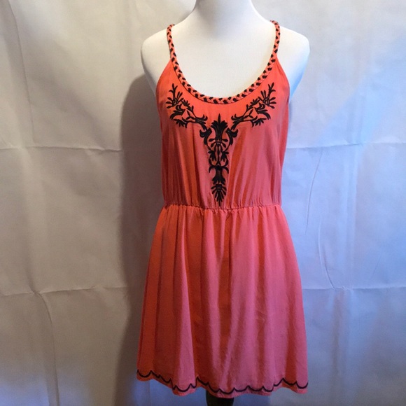 Papaya Dresses & Skirts - Papaya Flirty Pink sundress NWOT never been worn